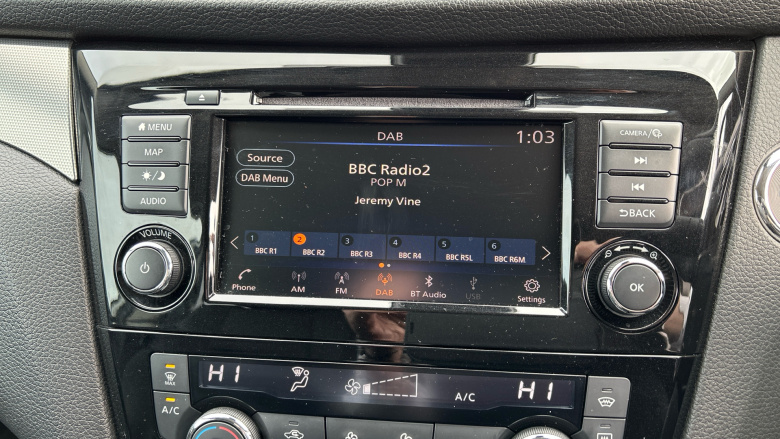 Nissan Qashqai 1.3 DiG-T Tekna 5dr Petrol Hatchback